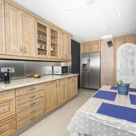 Apartment Sunbeach Sol Y Playa *